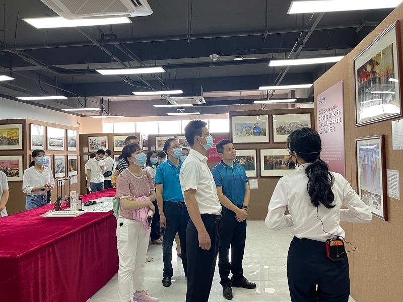 市委組織部第一黨支部到高新集團(tuán)基地開展主題黨日活動(dòng)圖片.jpg